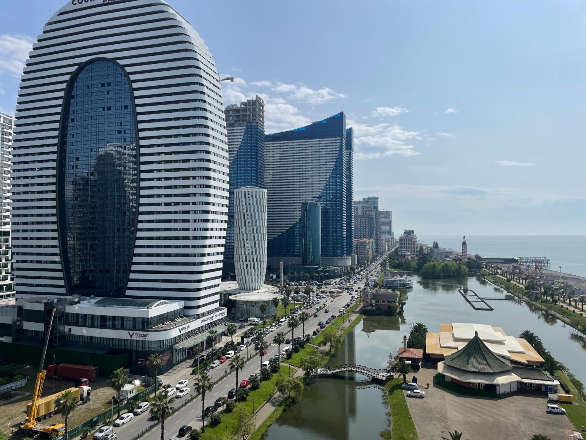 Batumi Seaside Magnolia Apartment Ngoại thất bức ảnh